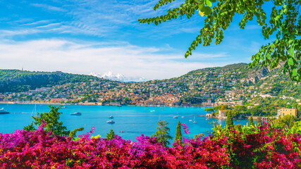 Obraz premium A vibrant view of Villefranche-sur-Mer on the French Riviera, France