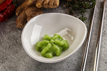 Green organic asian Wasabi seasoning