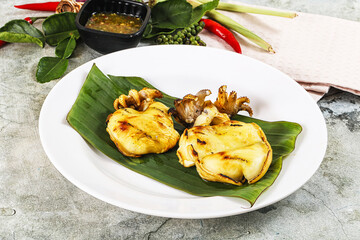 Delicous Grilled cuttlefish with sauce