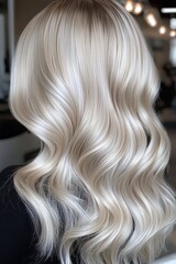 Naklejka premium Engaging social media content featuring fresh salon styles.