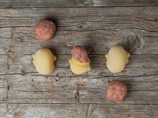 Sopa de galets en cataluña y lumaconi en italia