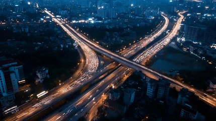 Rolgordijnen zonder boren Stunning aerial view of a busy city highway at night with flowing traffic lights and urban skyline : Generative AI © Generative AI