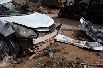 Destroyed vehicle after Valencia's DANA floods