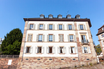 Naklejka premium An architectural building in Strasbourg, showcasing its classic facade and ornate details