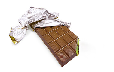 Dubai Chocolate with Kataifi Pastry and Pistachios – Luxury Sweets and Gourmet Dessert