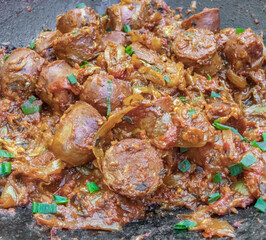 Rougail saucisses, spécialité culinaire réunionnaise 