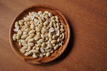 Beans on the wooden plate