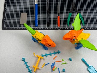 子供用プラモデルの組立