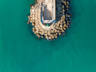 Faro del Grao en el puerto de Gandía, Valencia