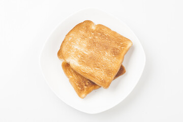   Sliced ​​bread is a staple food made by mixing yeast into flour and kneading the dough, then baking it.
  