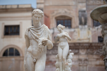 Obraz premium Pretoria Fountain in Palermo, Sicily 