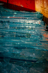 Glasbruch im Wertstoff Container