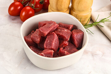 Raw beef cubes for cooking