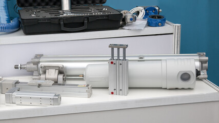 Elements of pneumatic automation systems with drives.