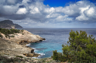 Schöne einsame Bucht auf Mallorca