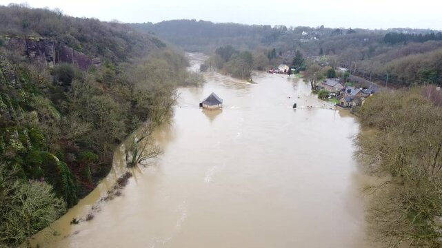 Inondations et crues historiques 2025 de la Vilaine au sud de Rennes, Le Bo&euml;l, Bruz, Guichen