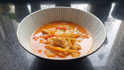 hühnersuppe