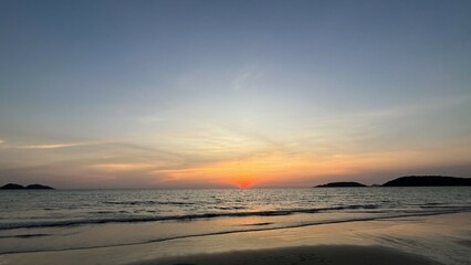 Obraz premium sunset at the beach