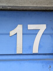 Obraz premium Written Wording in Distressed State Typography Found Ransom Number Seventeen 17