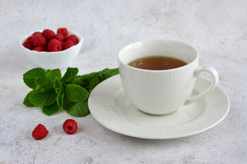Raspberry Mint Tea A Refreshing and Healthy Summer Beverage