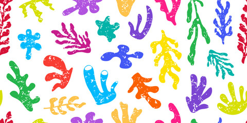 Coral crayon seamless pattern, seaweed colorful chalk background. Underwater plant bg, cartoon organic shape print, cute sea grunge banner. Marine floral wallpaper. Tropical vector illustration