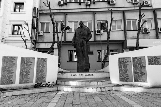 Glory to the Martyrs memorial statue in Prizren, Kosovo