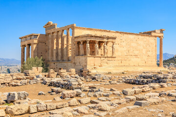 Fototapeta premium The building is old and has a lot of stone, Acropolis in Athens