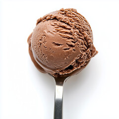 Pallina di gelato al cioccolato su sfondo bianco