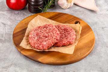 Raw round beef cutlet minced meat