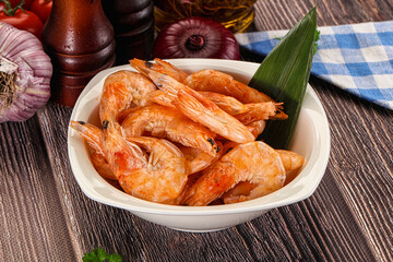 Steamed red prawn with spices