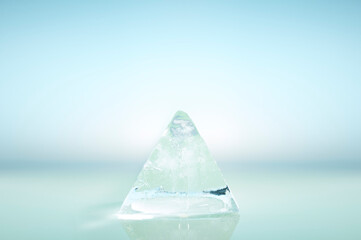 ice, block, pyramid, pedistal, gradient, background, sculpture, blue, green