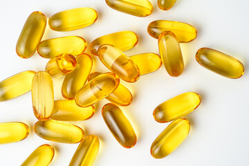 Oil filled capsules, softgel of food supplements, fish oil, omega 3, vitamin D3, vitamin E