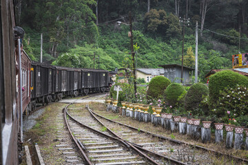 the famous old train in Sri Lanka
