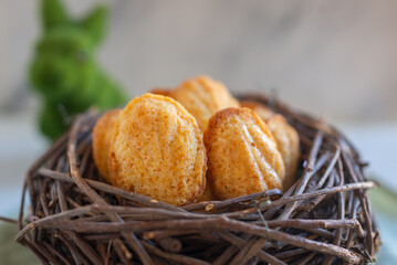 sweet home made easter french madeleines