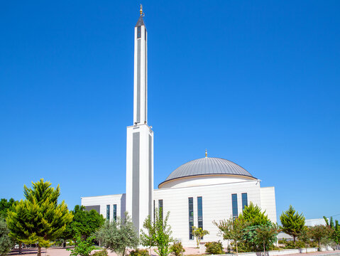 Haci Sefik Cetin mosque in the center of Antalya. Turkey