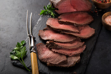 sliced roast beef