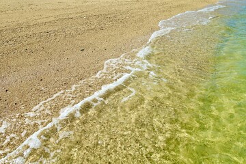 砂浜の小波 沖縄 石垣島