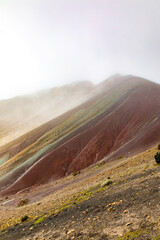 rainbow mountain peru