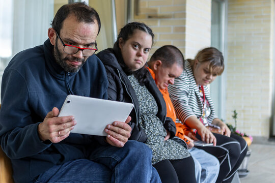Residents Engaging with Technology in Mental Health Center