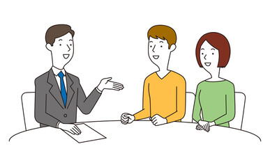 男性の相談員にアドバイスを聞く男女