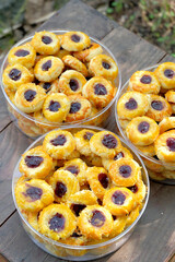 thumbprint cookies with jam filling