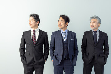 ミドルエイジ男性ビジネスパーソン
