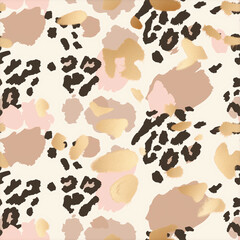 Fototapeta premium Luxury Leopard Print Seamless Pattern in Nude, Blush, and Gold Tones