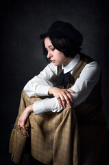 Naklejka premium Contemplative Female Detective in Vintage Sherlock Holmes Style