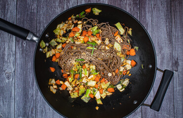 Carrot, cabbage and soba noodles stir fry