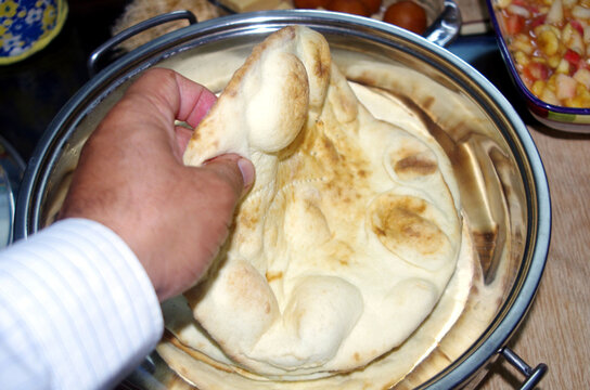 Garm garn crispy nan rooti 