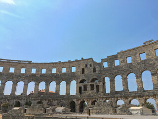 Obraz premium Pula Arena Sunny Arches