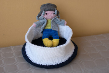pupazetti di pulcini fatti con tecnica amigurumi