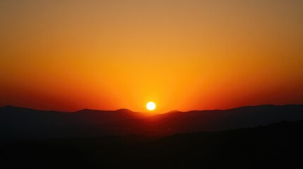 Obraz premium Sunset at the start of the dusk phase with vivid colors