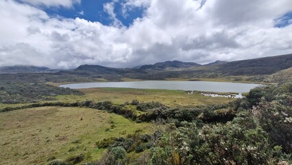 laguna en el paramo